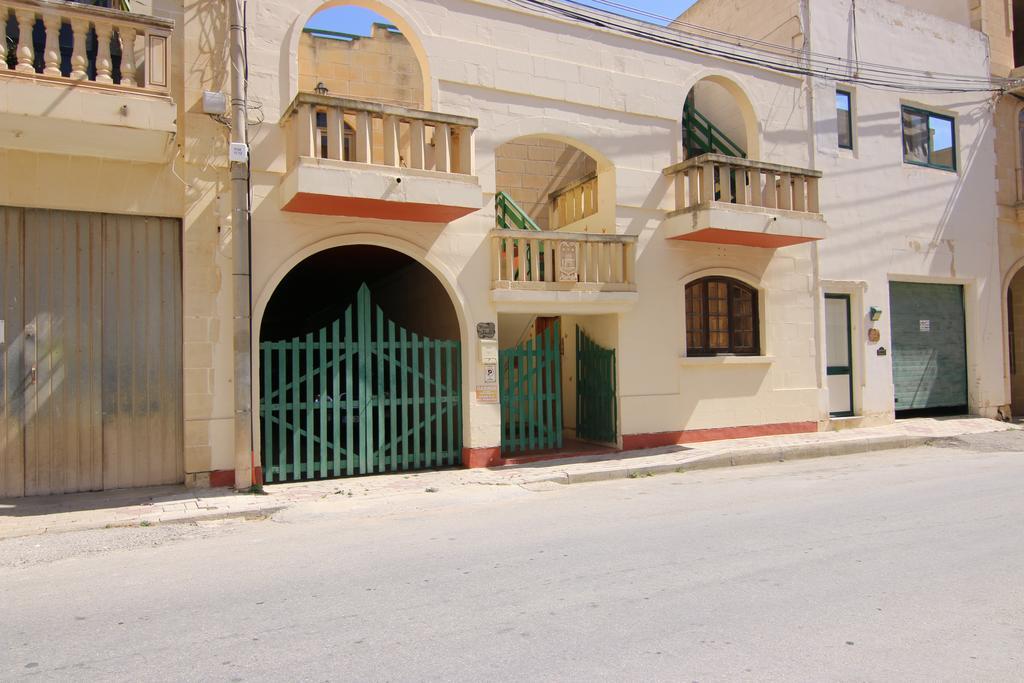 Mystic Flower B&B Birbuba Εξωτερικό φωτογραφία