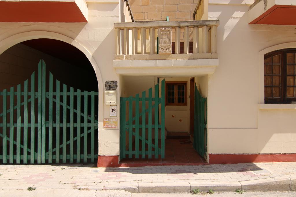 Mystic Flower B&B Birbuba Εξωτερικό φωτογραφία